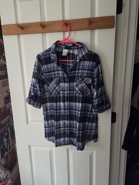 No Boundaries Navy & Purple Plaid Button-Down Shirt